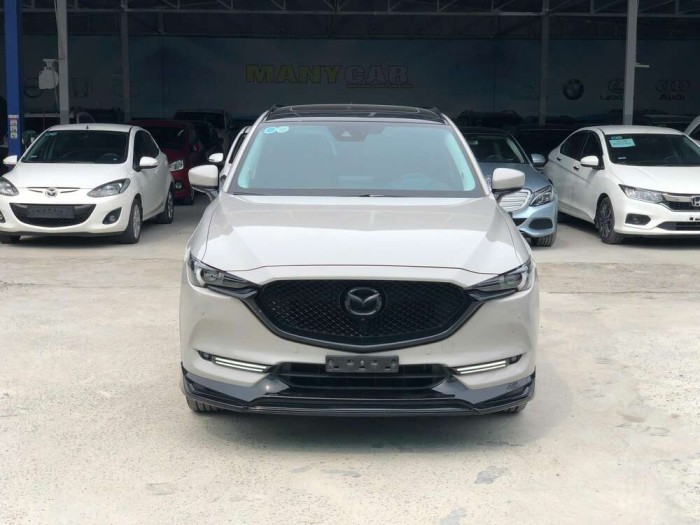 Mazda cx5 2.5 Trắng 2022 .  Dán ximăng